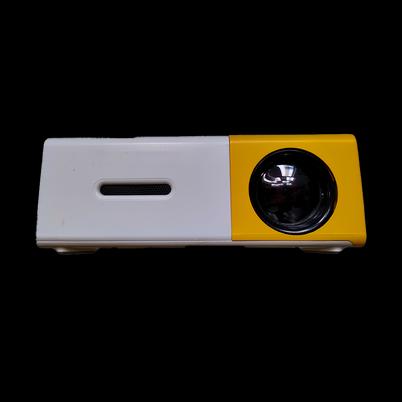 Mini Proyector Aktion Yg300, 1080p, Usb, 400 Lúmenes, Wi-Fi, Color Amarillo.